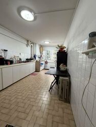 Blk 208 Yishun Palm Spring (Yishun), HDB 3 Rooms #558728501